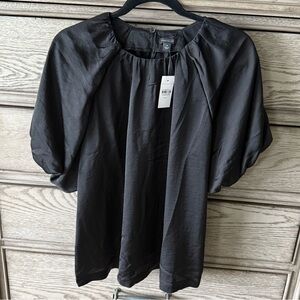 NWT puff sleeve blouse